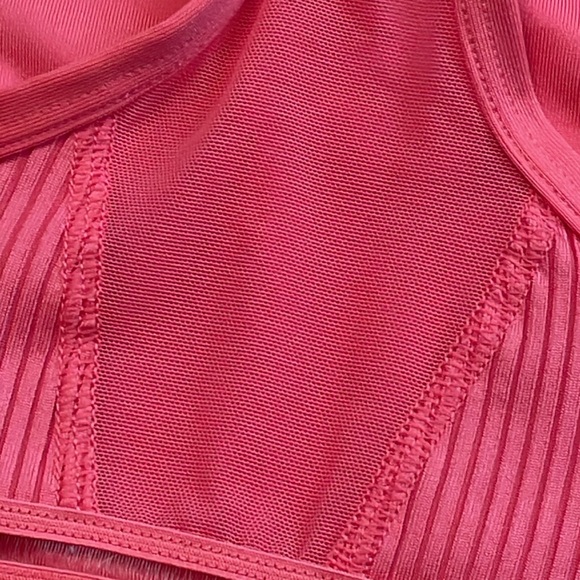 PINK Sport Ultimate Lightly Lined Sports Bra. Coral. Size XL. Adjustable. GUC - Picture 7 of 11